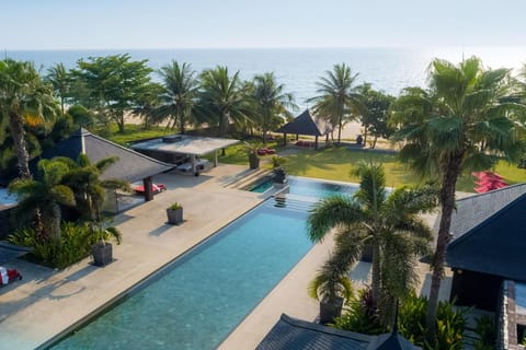 Pool view, Swimming pool