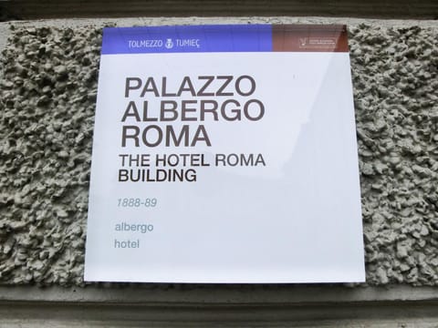 Facade/entrance, Logo/Certificate/Sign