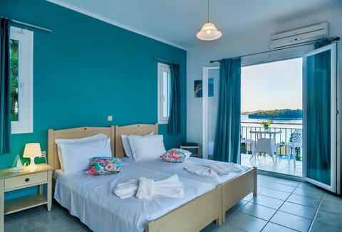 Bedroom, Sea view