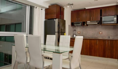 Suite Riverfront 2, Puerto Santa Ana, Guayaquil Apartment in Guayaquil