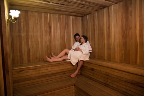 Sauna, Steam room, Spa and wellness centre/facilities