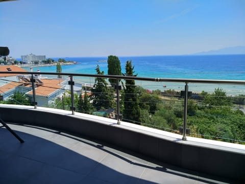 Blue4Aqua Apartments Condo in Kavala