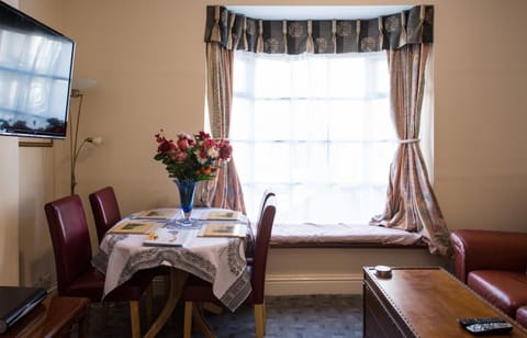 Town Centre Apartment Eigentumswohnung in Royal Leamington Spa