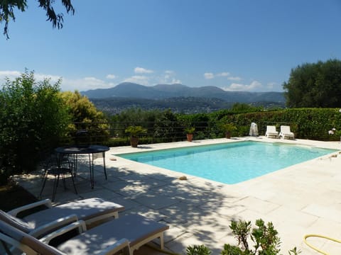 Les collines de St Paul Bed and Breakfast in Saint Paul de Vence