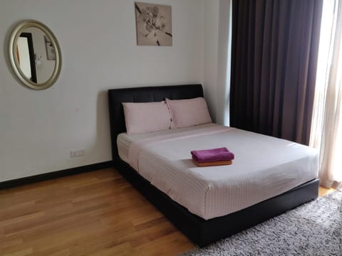 Regalia Suites 109 - Kuala Lumpur Hostel in Kuala Lumpur City