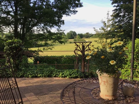 Balcony/Terrace, Garden view