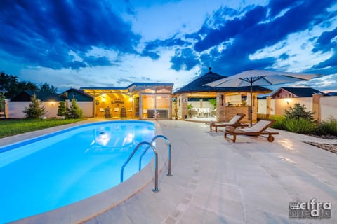 Off site, Night, Summer, Darts, Evening entertainment, On site, Swimming pool, Swimming pool, Sunset