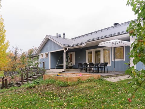 Holiday Home Villa lehmus by Interhome Casa in Rovaniemi