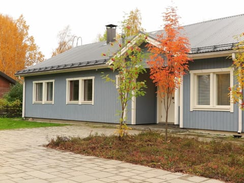 Holiday Home Villa lehmus by Interhome Casa in Rovaniemi