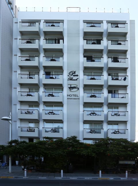 Pier Beach Hotel Apartments Appartement-Hotel in Limassol City