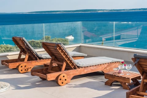 Balcony/Terrace, Seating area, Sea view