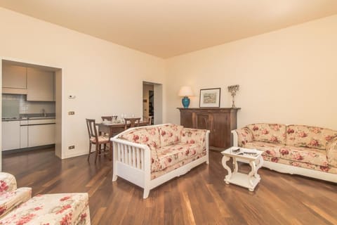 Apartment Anna - Griante Wohnung in Cadenabbia