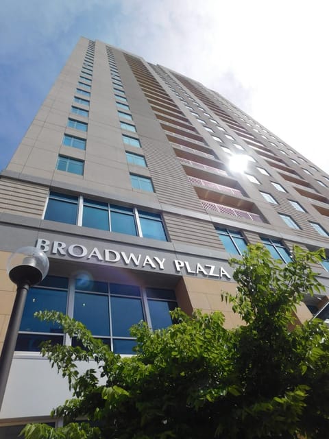 Broadway Plaza, Trademark Collection by Wyndham Flat hotel in Rochester