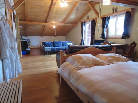 Alpenglow Bed and Breakfast Bed and Breakfast in Kimberley