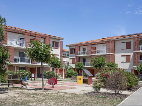 Vacancéole - Les demeures de la Massane - Argelès-sur-Mer Aparthotel in Argeles-sur-Mer