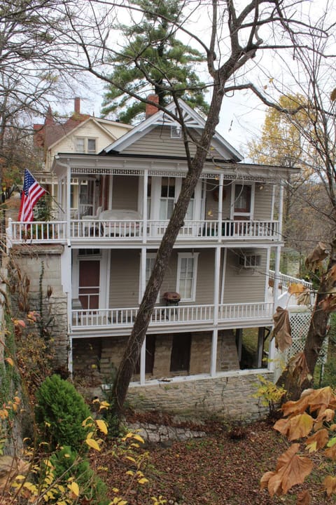 The Bodie House House in Eureka Springs