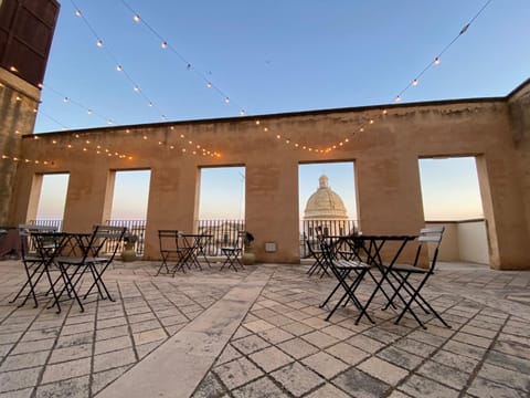 Patio, Balcony/Terrace