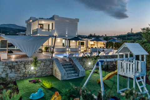 Villa Green Diamond - Private Heated Pool Villa in Rethymno