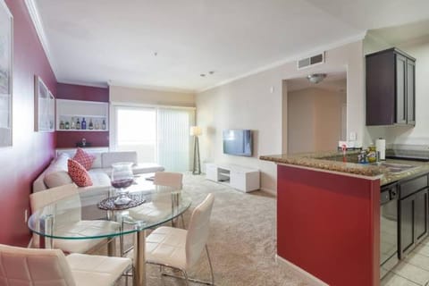 Amazing Apartments near the grove Apartment hotel in San Fernando Valley