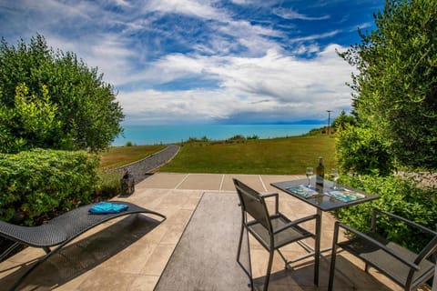 Balcony/Terrace, Food, Breakfast, Continental breakfast, Lunch