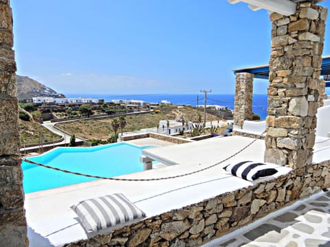 Balcony/Terrace, Mountain view, Pool view, Sea view