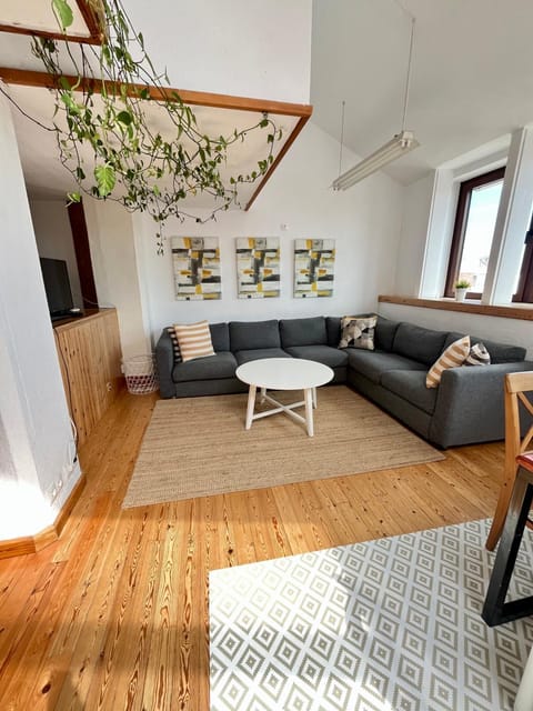 Casa Pedregalejo. Grupos-Familias House in Malaga