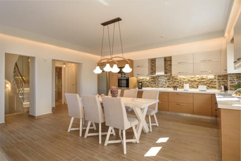 Hercules Apartment in Crete