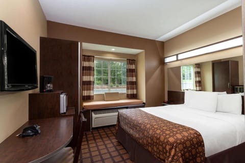 Microtel Inn & Suites by Wyndham Columbia Motel in Columbia