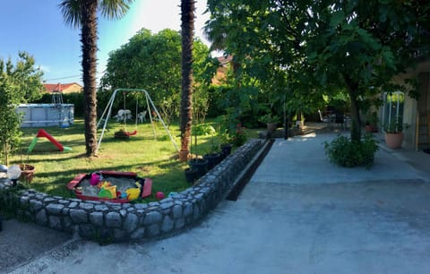 Garden, Garden view, Pool view