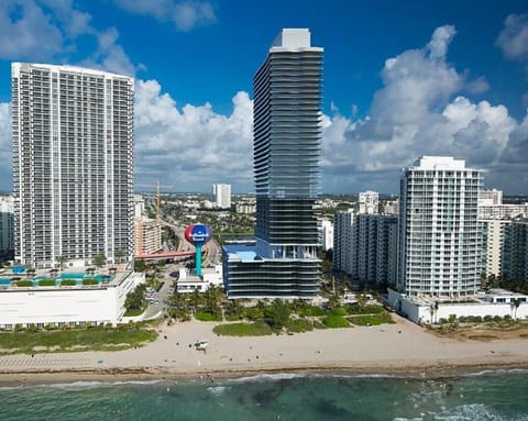 C y H Residences Hyde Apartment hotel in Hollywood Beach