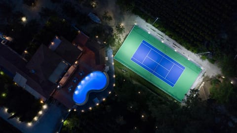 Night, Tennis court, Tennis court