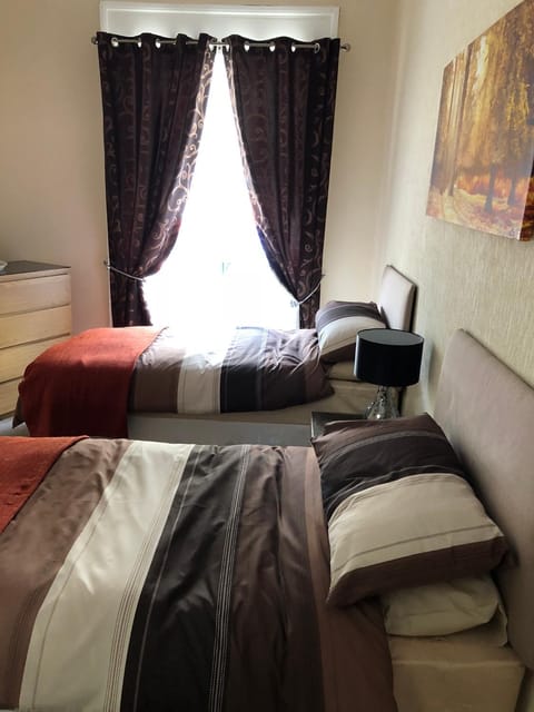 Wellington Tavern Bed and Breakfast Bed and Breakfast in Dewsbury