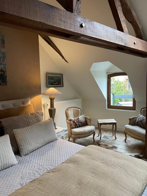 Les Maisons d'Augustine, demeure de charme de la cour Ste Catherine House in Honfleur