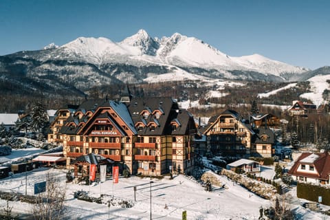 Property building, Bird's eye view, Winter