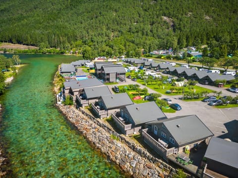 Property building, Bird's eye view