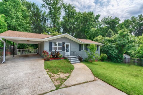 The Creek House House in Smyrna