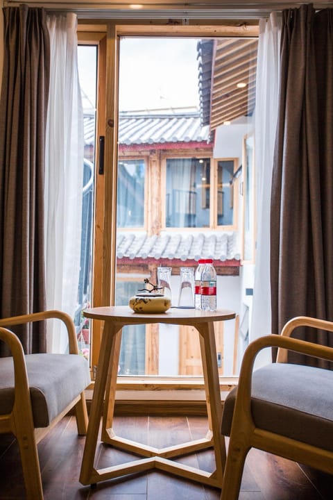 Lijiang Yunqi Holiday Guesthouse Bed and Breakfast in Sichuan
