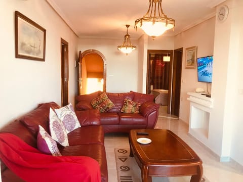 Modern apartment free WiFi, Garage, Sat tv. Appartamento in Torre La Mata