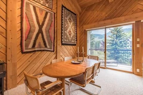 Vail Village Condo with Free Ski & Board Storage House in Vail