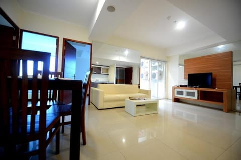 High Point Serviced Apartment Apartment hotel in Surabaya