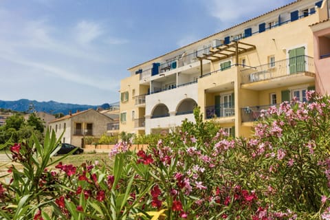 Résidence Odalys Les Voiles Blanches Appart-hôtel in Sari-Solenzara