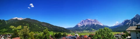 View (from property/room), View (from property/room), Landmark view