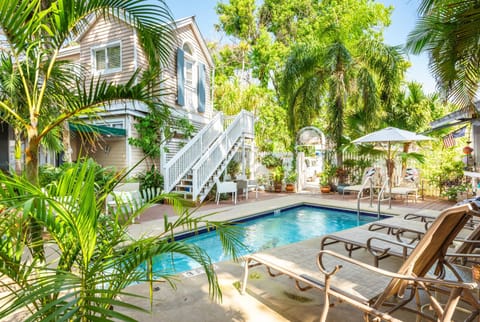 Property building, Pool view, Swimming pool, Swimming pool