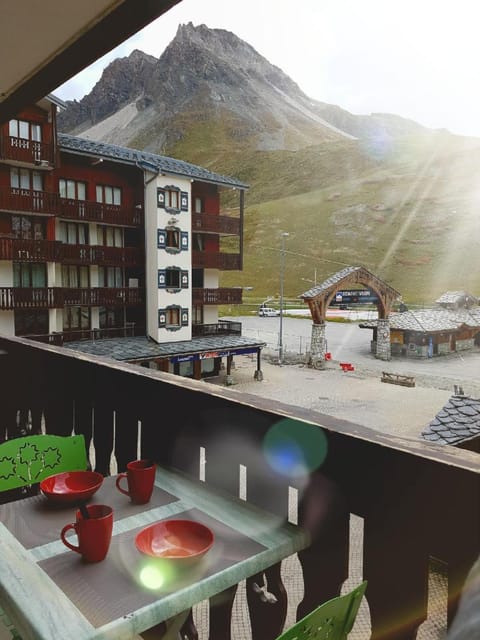 Studio au pied des pistes et funiculaire Condo in Tignes