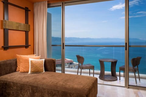 Dreams Vallarta Bay Resorts & Spa - All Inclusive Resort in Puerto Vallarta
