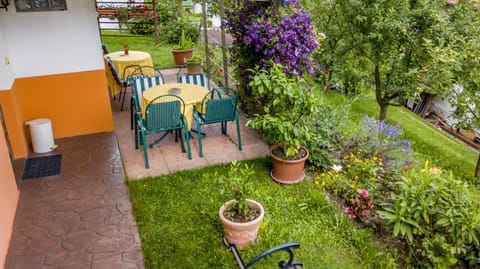 Garden, Balcony/Terrace