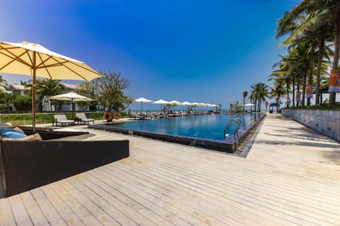 Large Luxury Villa Chalet in Hoa Hai