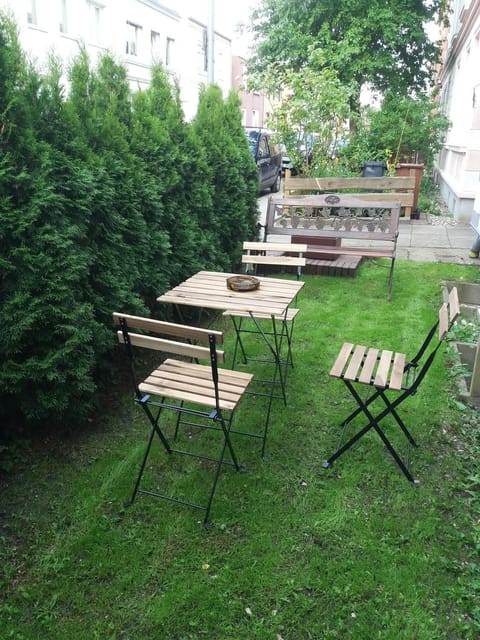 Patio, Garden