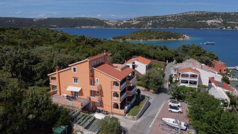 Facade/entrance, Bird's eye view, Mountain view, Sea view