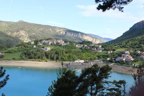 location vacances 5 place des moulieres Apartamento in Castellane